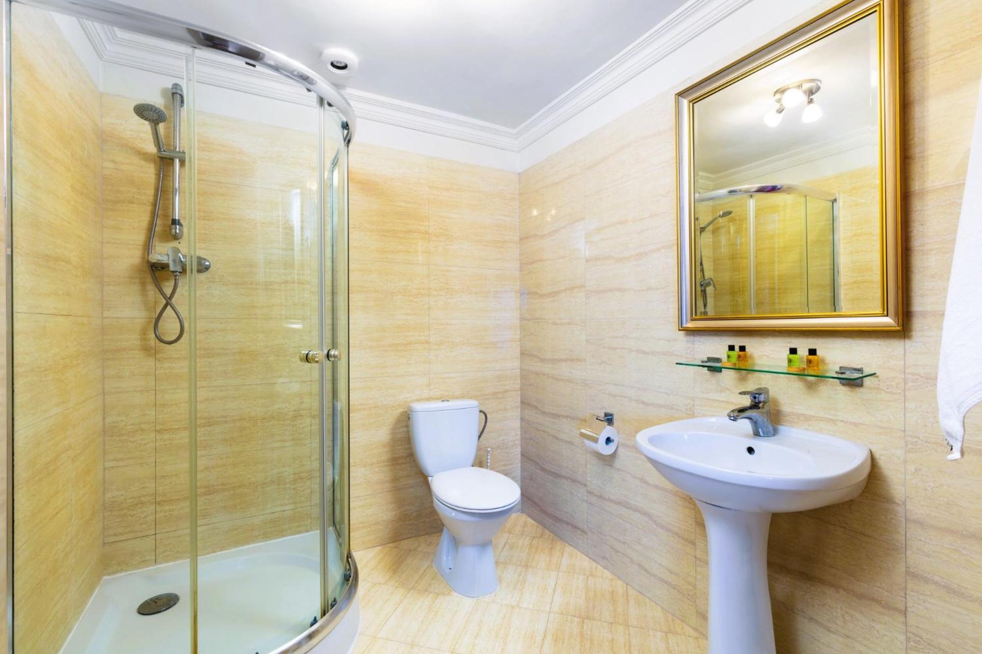 Palacyk Otrebusy Business & Spa Екстер'єр фото