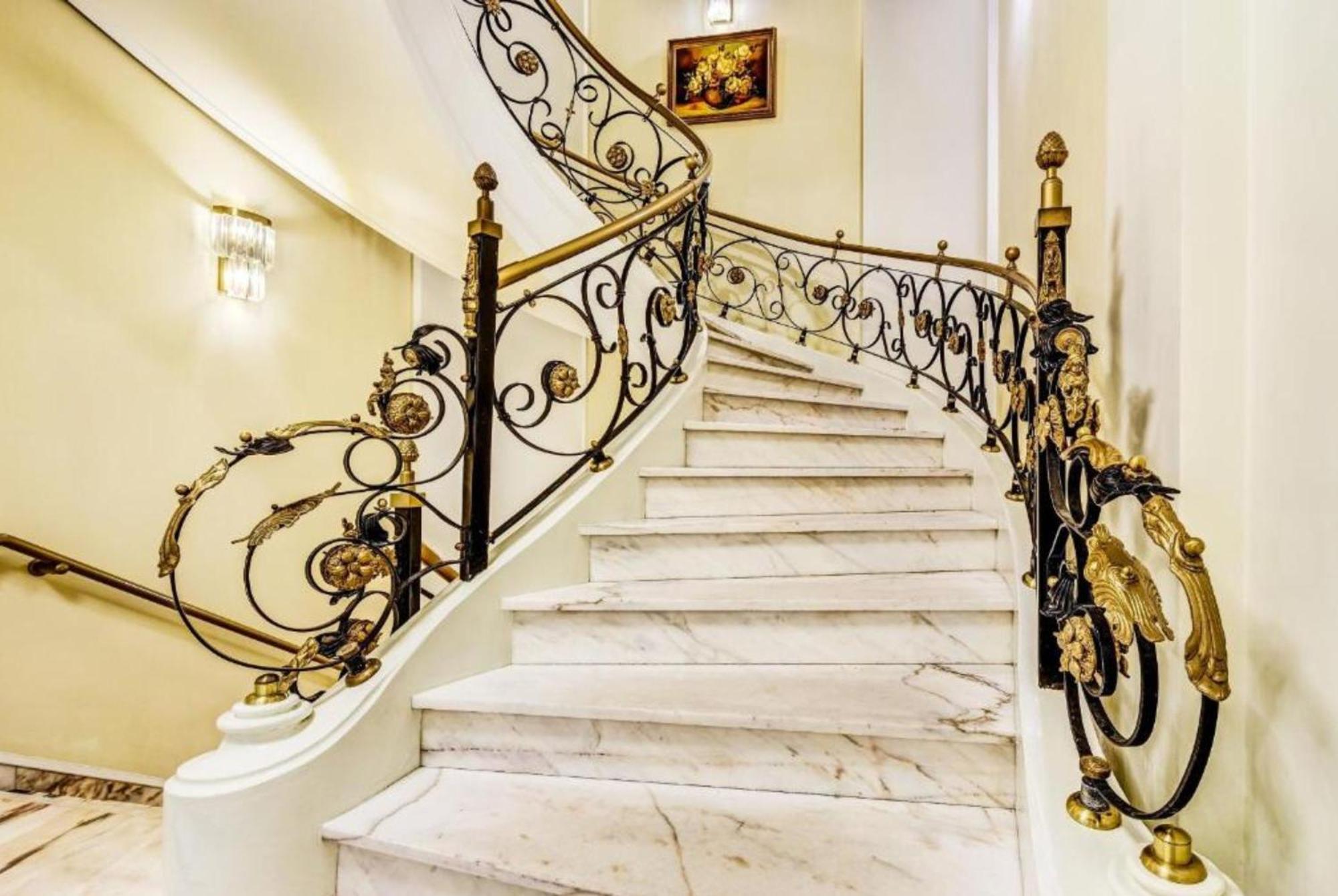 Palacyk Otrebusy Business & Spa Екстер'єр фото